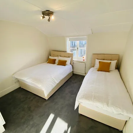 Modern 1 Bedroom Flat In Paddington London Exterior photo